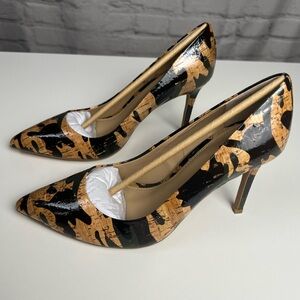 NEW G.I.L.I. Camo Cork Patterned Heels - Size 9  New In Box